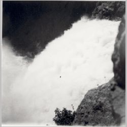 p050.jpg