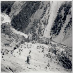 p065.jpg